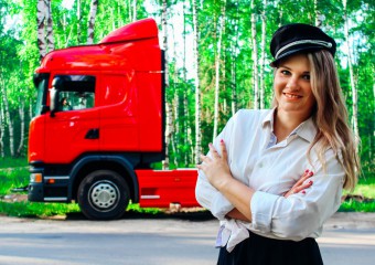 A Young Trucker Told About Her Work