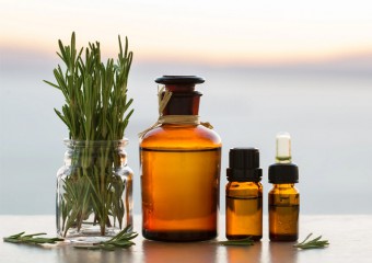 6 Ways to Use Rosemary for Hair Growth