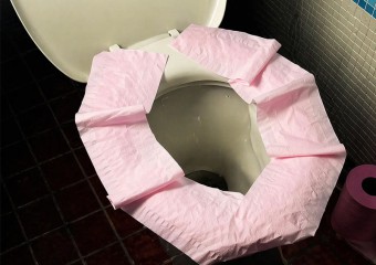 Don’t Take the Risk! Putting Toilet Paper on the Seat Does the Opposite of What You Think